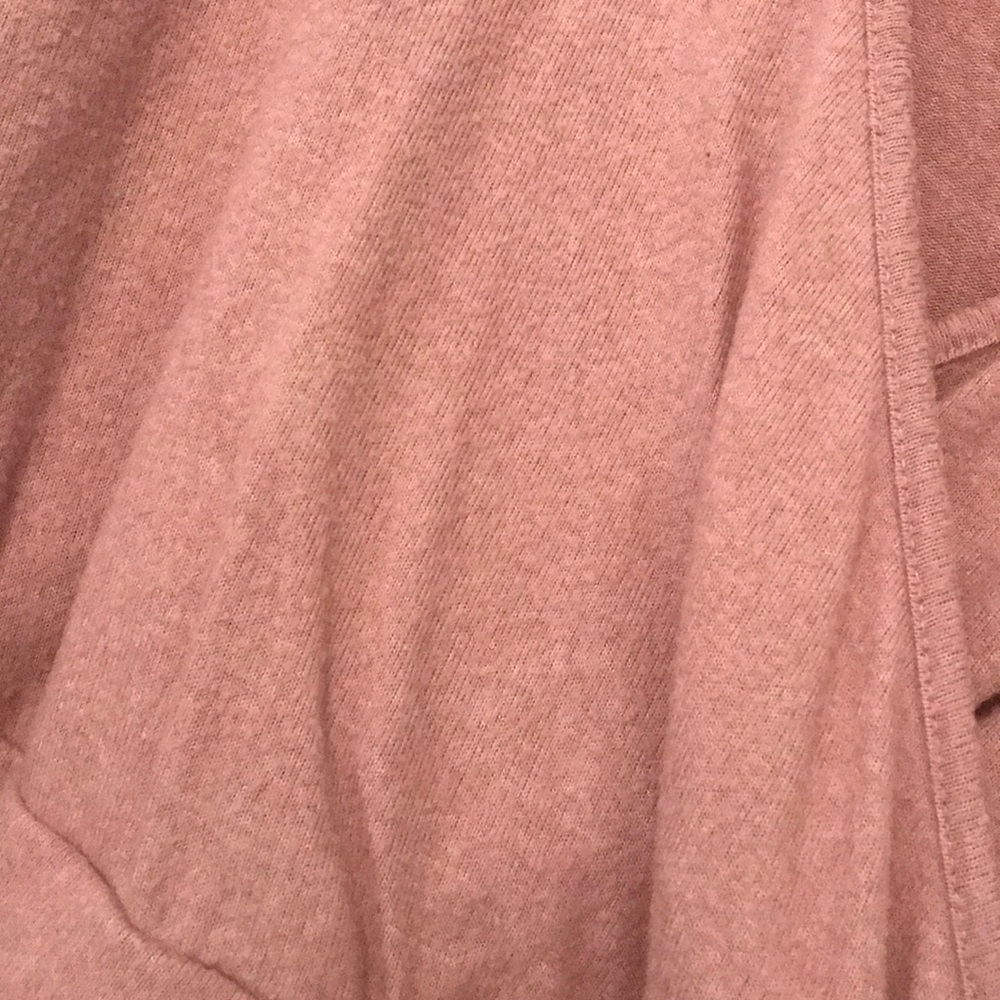 Pink sweater - Picture 4 of 4
